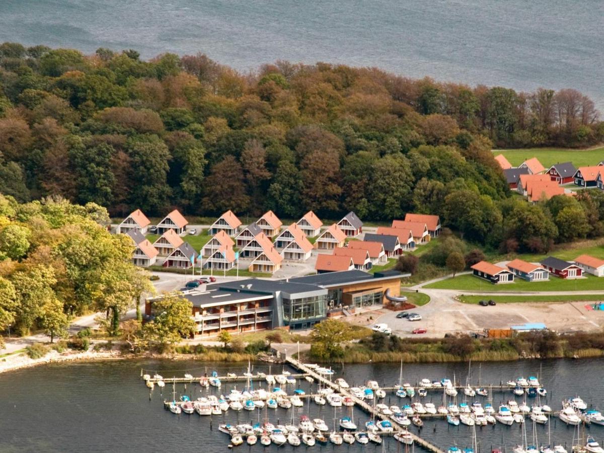 6 Person Holiday Home On A Holiday Park In Gråsten Екстериор снимка